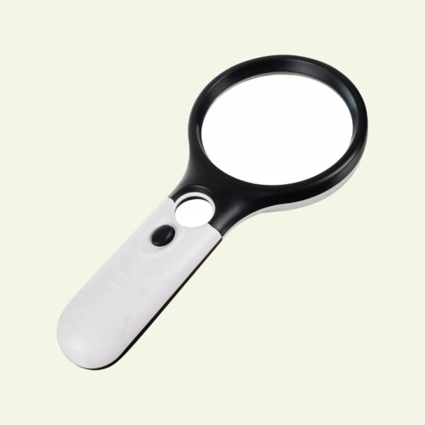 Lupe mit LED-Beleuchtung zur einfachen Erkennung von Schädlingen